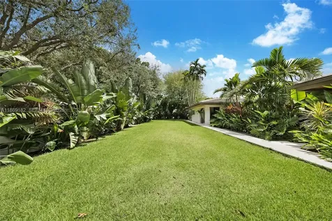 4144 Pinta Court Coral Gables FL 33146