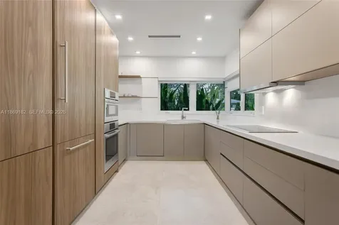 4144 Pinta Court Coral Gables FL 33146