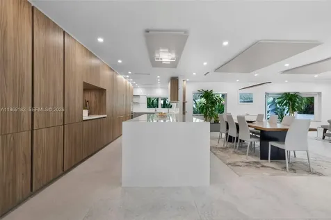 4144 Pinta Court Coral Gables FL 33146
