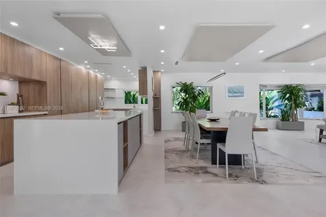 4144 Pinta Court Coral Gables FL 33146