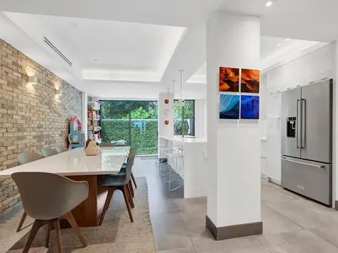 201 Crandon Boulevard Key Biscayne FL 33149