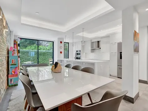 201 Crandon Boulevard Key Biscayne FL 33149