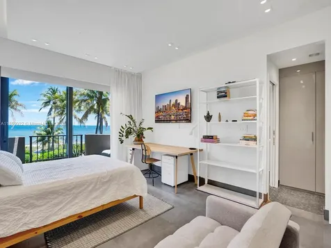 201 Crandon Boulevard Key Biscayne FL 33149