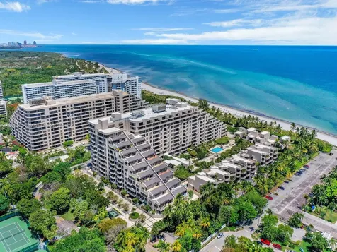 201 Crandon Boulevard Key Biscayne FL 33149