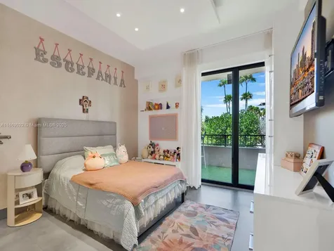 201 Crandon Boulevard Key Biscayne FL 33149