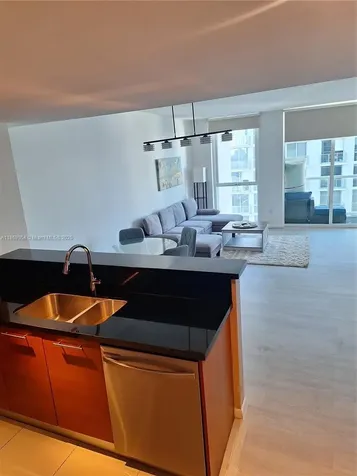 253 NE 2nd Street Miami FL 33132