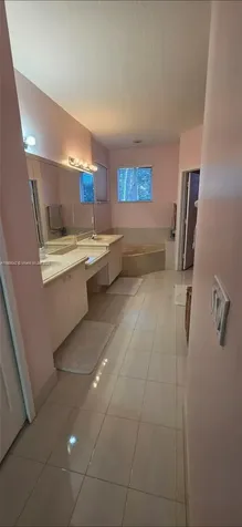16448 SW 67th Terrace Miami FL 33193