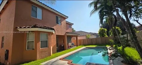 16448 SW 67th Terrace Miami FL 33193