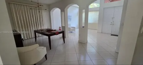 16448 SW 67th Terrace Miami FL 33193