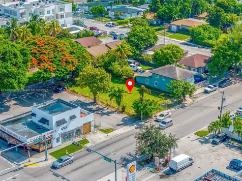 2177 NW 28th Street Miami FL 33142