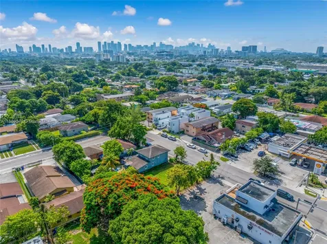2177 NW 28th Street Miami FL 33142