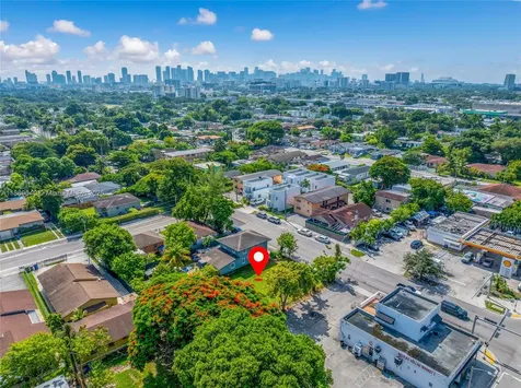 2177 NW 28th Street Miami FL 33142