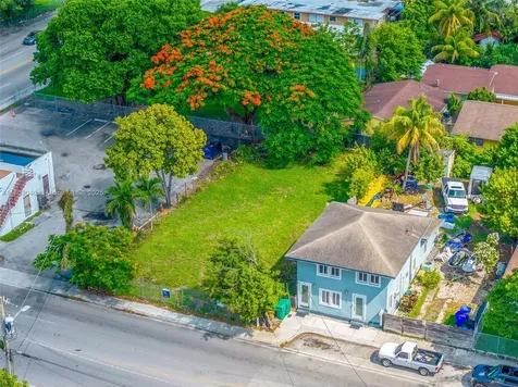 2177 NW 28th Street Miami FL 33142