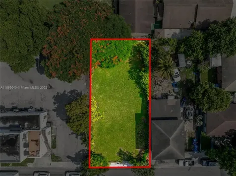 2177 NW 28th Street Miami FL 33142
