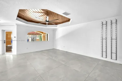 15244 SW 29th Terrace Miami FL 33185