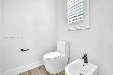 15244 SW 29th Terrace Miami FL 33185