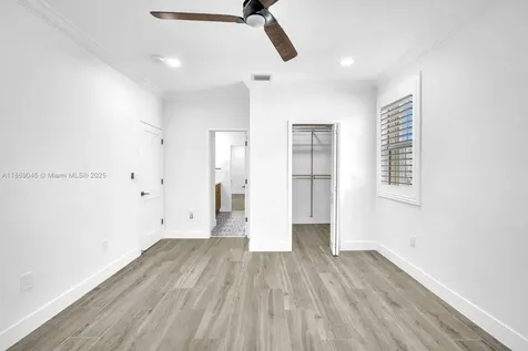 15244 SW 29th Terrace Miami FL 33185