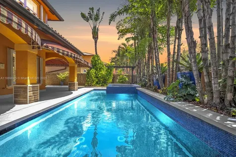 15244 SW 29th Terrace Miami FL 33185