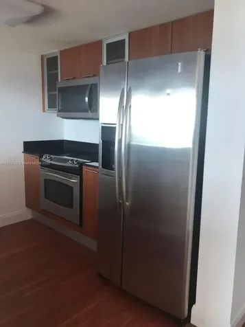 1800 N Bayshore Drive Miami FL 33132