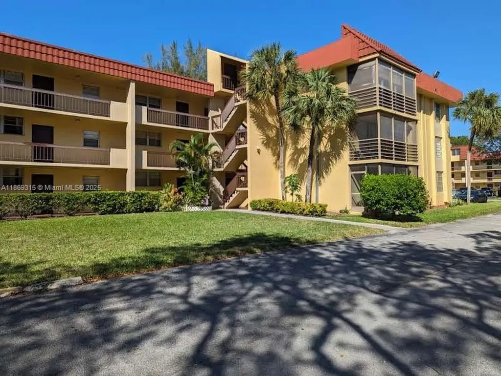 3390 Foxcroft Road Miramar FL 33025