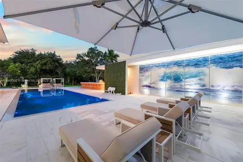 7450 SW 102nd Street Pinecrest FL 33156