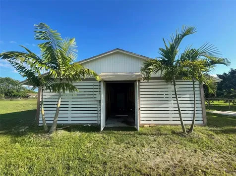 16490 SW 244th Street Homestead FL 33031