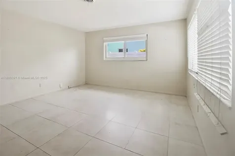 846 NW 10th Avenue Dania Beach FL 33004
