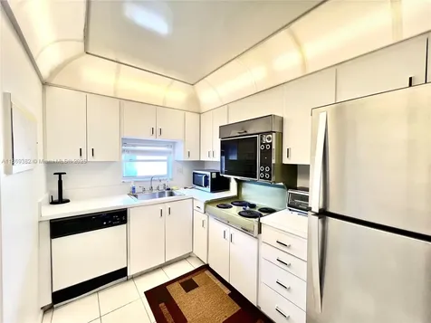 671 S Hollybrook Drive Pembroke Pines FL 33025