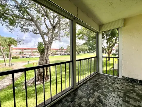 671 S Hollybrook Drive Pembroke Pines FL 33025