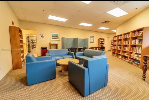 671 S Hollybrook Drive Pembroke Pines FL 33025