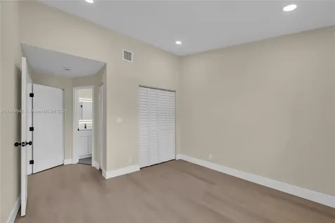 7940 NW 10th Street Plantation FL 33322