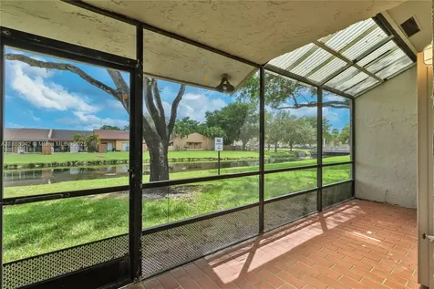 7940 NW 10th Street Plantation FL 33322