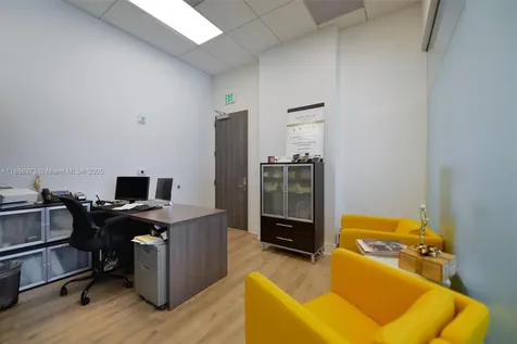 19790 W Dixie Highway 401 Highway Aventura FL 33180