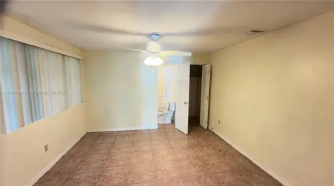 549 SE 2nd Street Belle Glade FL 33430