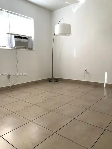 310 SW 10th Terrace Hallandale Beach FL 33009