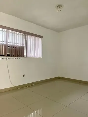 310 SW 10th Terrace Hallandale Beach FL 33009