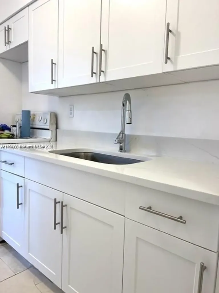 1204 NE 5th Avenue Fort Lauderdale FL 33304