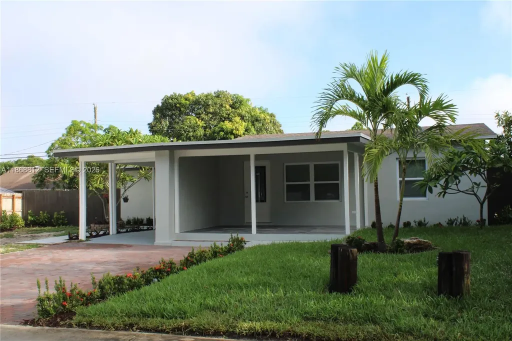 241 NE 55th Street Oakland Park FL 33334