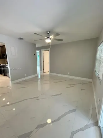 241 NE 55th Street Oakland Park FL 33334