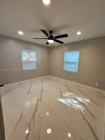 241 NE 55th Street Oakland Park FL 33334