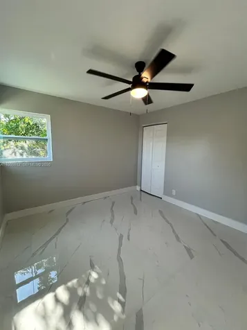 241 NE 55th Street Oakland Park FL 33334