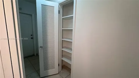 2841 NW 10th Avenue Wilton Manors FL 33311