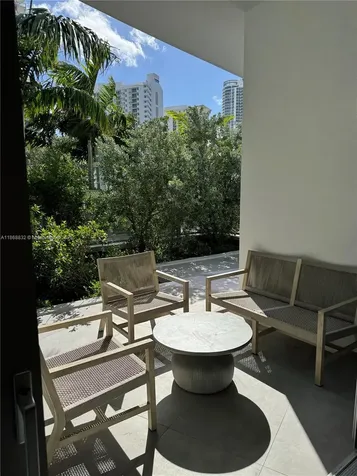 17550 Collins Avenue Sunny Isles Beach FL 33160