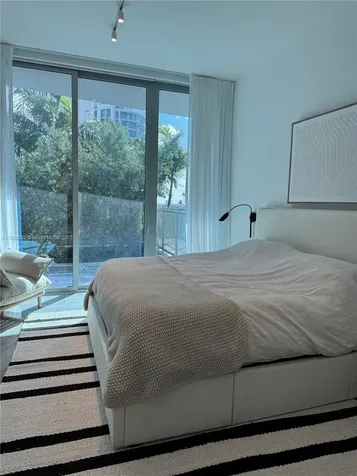 17550 Collins Avenue Sunny Isles Beach FL 33160