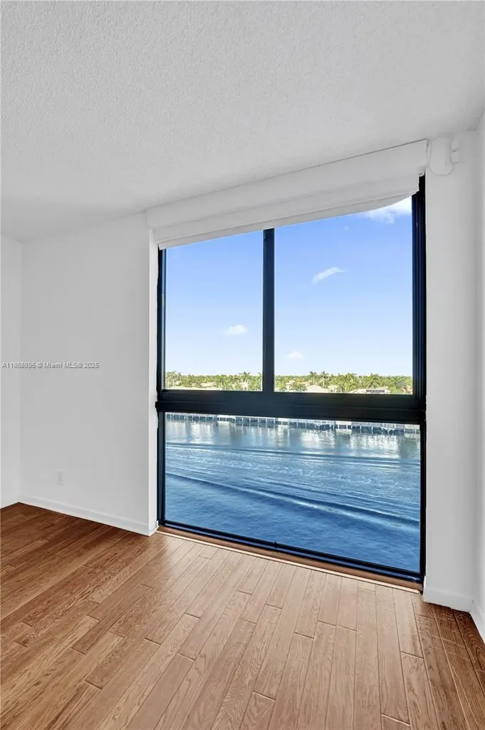 1500 S Ocean Drive Hollywood FL 33019