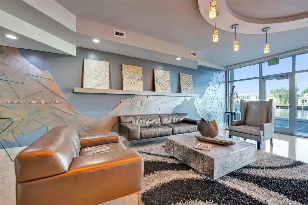 1500 S Ocean Drive Hollywood FL 33019