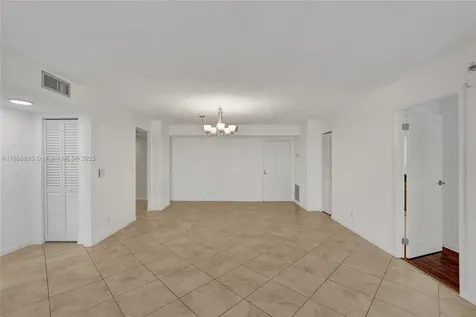 1500 S Ocean Drive Hollywood FL 33019