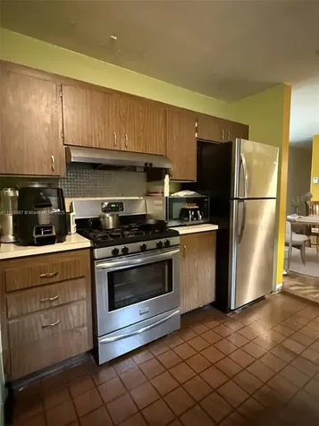 10240 SW 160th Terrace Miami FL 33157