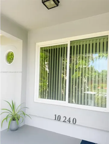 10240 SW 160th Terrace Miami FL 33157
