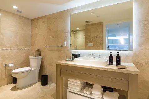 102 24th Street Miami Beach FL 33139